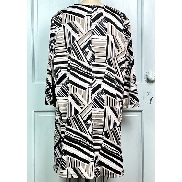 Ottoman Style Jacket by Kasper Elongated Geometric Abstract Print Black Taupe 2X - Picture 5 of 10